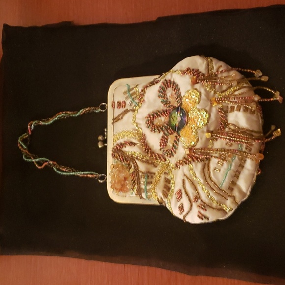 Vintage Art Deco Beaded Evening Bag with Beaded Fringe - Picture 2 of 10
